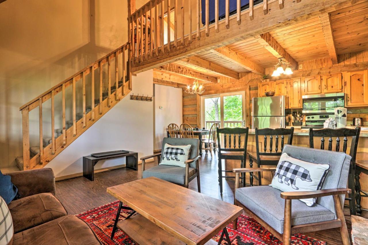 Gatlinburg Escape With Hot Tub, Deck And Mtn View Βίλα Εξωτερικό φωτογραφία